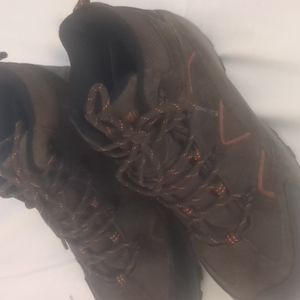 Northside boots, size 10, brown with orange accents.